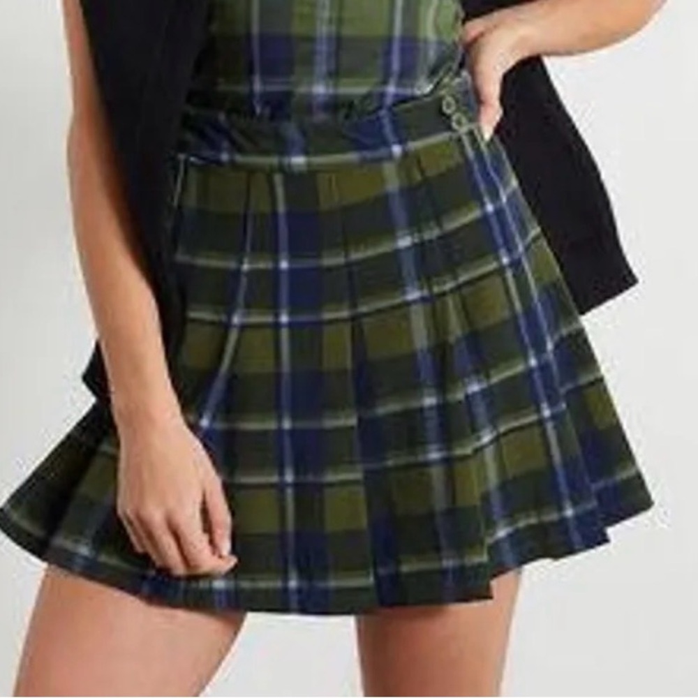WeWoreWhat flirty classic plaid tennis skirt
